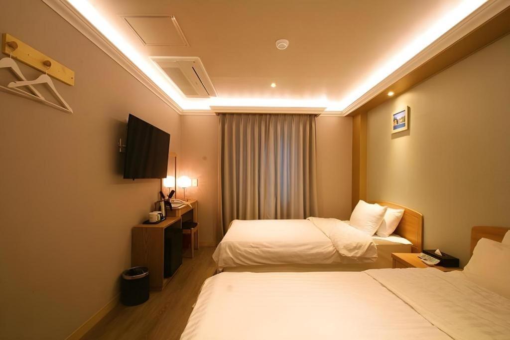 Jeju Sejong Hotel Eksteriør bilde