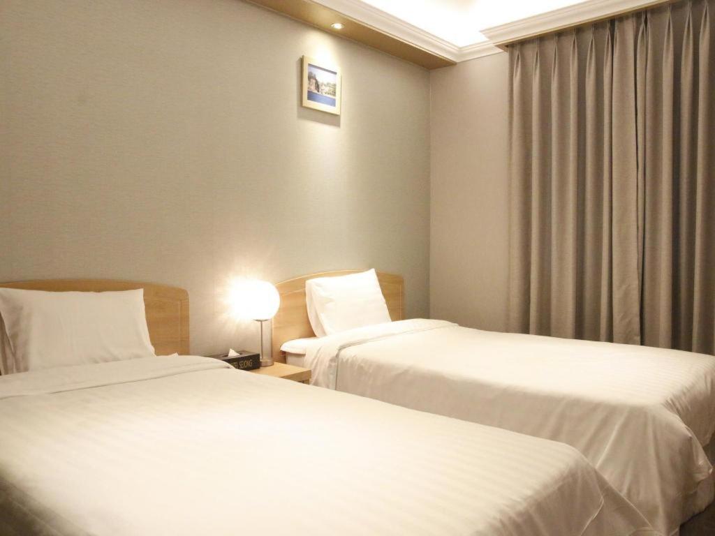 Jeju Sejong Hotel Eksteriør bilde